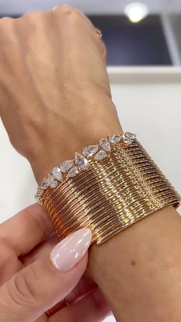 TRACEY ELLISON on Instagram: "SHOPPING FOR BRACELETS? @asiajewellers has the best selection! This bracelet is from @repossi Blast Collection. Beautifully crafted with multi shape diamonds scattered in the top, with a ring to match. Visit @asiajewellers Hall 7. 📆22 - 26th November 2022 📍Exhibition World Bahrain, Hall 7, Asia Jewellers #thediamondsgirl#thediamondsgirlxaj #cdxaj22#cdxja22#asiajewellers #diamond#jewels#highjewelry#finejewelry#gemstones#jewelryblogger#bahrain#jewelleryarabia #jewe Luxury Multi-stone Diamond Bracelets, Luxury Tarnish-resistant Diamond Bracelet, Luxury Statement Diamond Jubilee Bracelet, Luxury Gold Statement Diamond Bracelet, Luxury Gold Multi-stone Diamond Bracelet, High Jewelry, Statement Jewelry, Diamond Bracelet, Cuff Bracelets