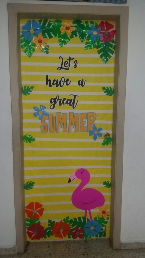 Summer school door Summer Theme Door Decorations, Summer Theme Door Preschool, Summer Door Themes For Classroom, Summer Theme Preschool Classroom Decor, Summer Classroom Door Decorations, Classroom Door Ideas Summer, Summer School Door Ideas, Summer Classroom Themes, Summer Preschool Door Ideas