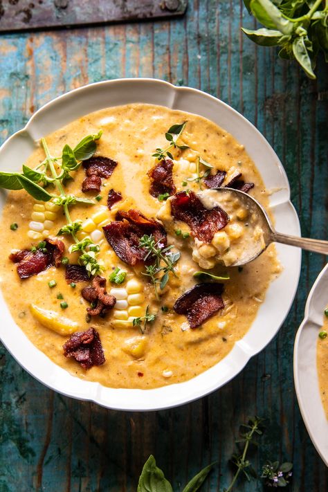 Creamy Corn, Zucchini, and Bacon Chowder. - Half Baked Harvest Half Baked Harvest Corn Chowder, Different Ways To Eat Bagels, Half Baked Harvest Corn, Cauliflower Corn Chowder, Autumn Food Recipes, Autumn Feast, Corn Zucchini, Bacon Chowder, Harvest Corn