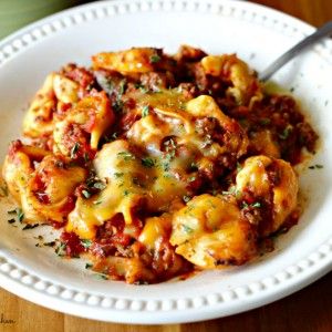 Winter Pasta Recipes, Crockpot Tortellini, Belle Of The Kitchen, Baked Tortellini, Cheesy Tortellini, Winter Pasta, Tortellini Bake, Tortellini Recipes, Baked Pasta Recipes