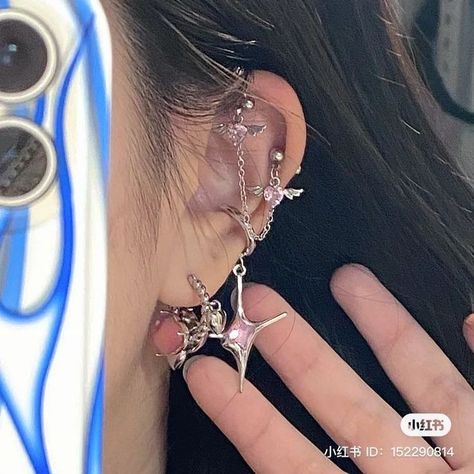 Ava Song, Nose Piercing Ideas, Ear Pierce, Cool Ear Piercings, Pretty Ear Piercings, Cool Piercings, Cute Ear Piercings, Cute Piercings, Y2k Jewelry