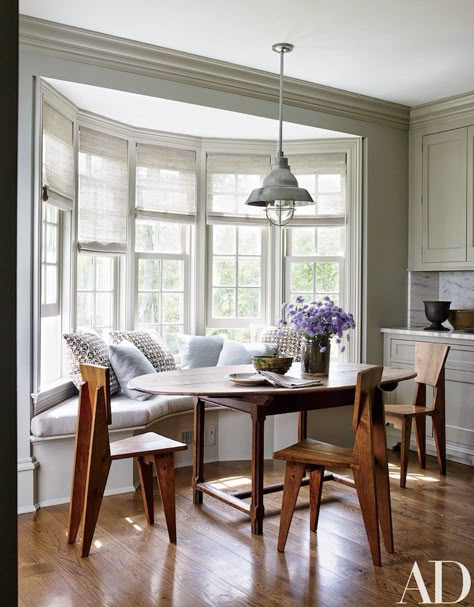 Banquette Seating In Kitchen Bay Window, Breakfast Nook Bench Bay Window, Bay Window Kitchen Table, Bay Window Breakfast Nook, Bay Window Seating Kitchen, Seating In Kitchen, Floor Inspiration, Feminine Room, Kitchen Bay Window