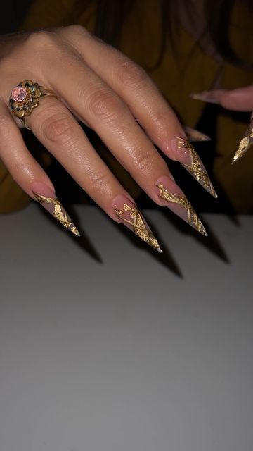 Nail For New Years Ideas, Clear Gold Nails, Clear Stilletos Nails, Coffin And Stiletto Nails Mixed, Stiletto Gold Nails, Incapcilated Nails, Mixed Nail Designs, New Year’s Nails, Clear Tip Nails