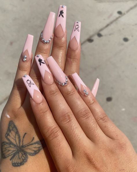 Beauty Suppliez on Instagram: “Swarovski & play boy stickers available in store & online ! Come by and shop today !  Mon-Friday 12pm-5pm 💕💅🦄✨ . . . . . . . . . . . . . .…” Play Boy Nails, Boy Stickers, Bling Nail Art, Boys Sticker, Long Acrylic, Lil Uzi, Lil Uzi Vert, Nails 2024, Bling Nails