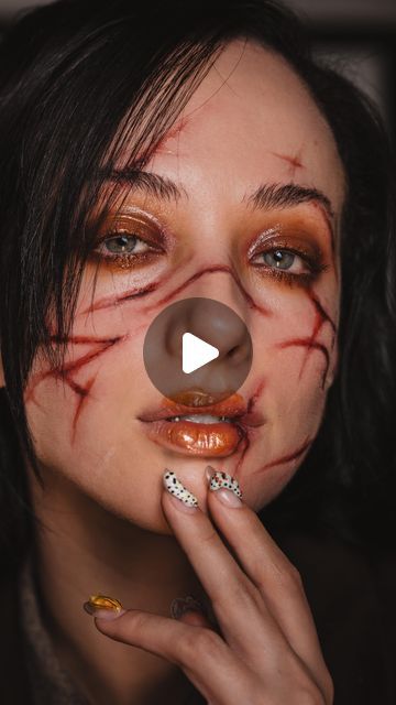 CAROL BARRAGANA on Instagram: "scar makeup 🩹  ib @theystella @thrhko   .  #makeup #sfx #creepy" How To Make Scars Makeup, Scar Sfx Makeup, Halloween Scar Makeup, Scar Makeup Look, Scars Makeup, Scar Makeup, Makeup Stuff, Sfx Makeup, April 29