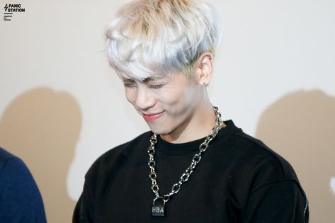 for you, jonghyun - a memorial blog Jonghyun Shinee, Shinee Jonghyun, My Guardian Angel, Love U Forever, K Pop Star, Japanese Drama, Best Kpop, Bright Stars, The Stage