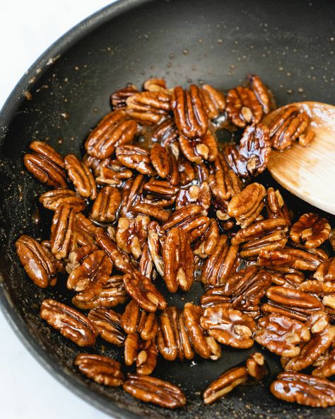 Candied Maple Pecans, Maple Glazed Pecans Healthy, Maple Syrup Candied Pecans, Maple Syrup Pecans, Glazed Pecans For Salad, Maple Nuts Recipe, Candied Pecans Maple Syrup, Carmelized Pecans For Salad, Glazed Nuts Recipe Maple Syrup