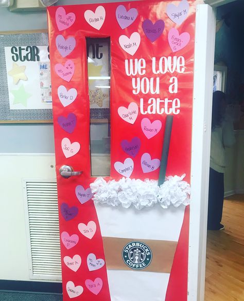 Valentines Day Classroom Door Decor. We love you a latte! Valentines Door Decorations Classroom, Valentines Classroom Door, Valentines Day Classroom, Valentine Bulletin Boards, Classroom Door Decor, Teacher Appreciation Doors, Valentines Day Bulletin Board, Valentines Bricolage, Valentine Door Decorations