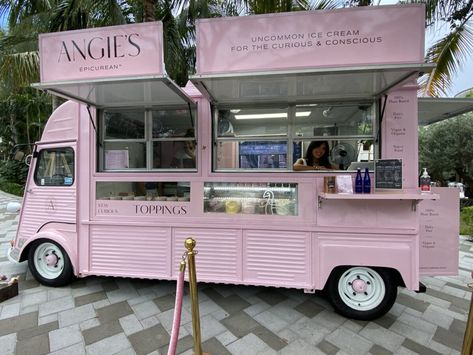 Bakery On Wheels, Pop Up Bakery, Bakery Truck, Foodtrucks Ideas, Prosecco Van, Coffee Food Truck, Modern Coffee Shop, Mobile Coffee Shop, Cafeteria Food