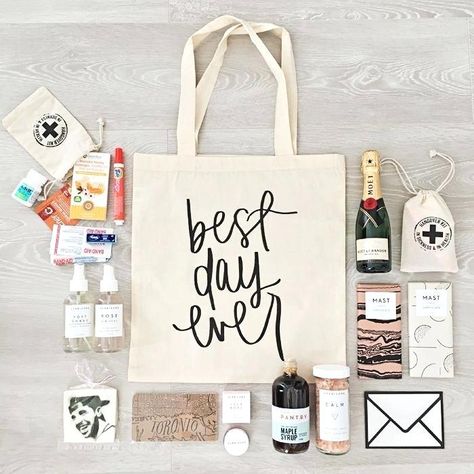 Hotel Welcome Bags, Wedding Welcome Gifts, Destination Wedding Welcome Bag, Creative Wedding Favors, Wedding Favors And Gifts, Bridesmaid Gift Bags, Wedding Favors Cheap, Wedding Gift Bags, Wedding Welcome Bags