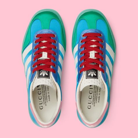 Tenis Gucci, Adidas Gazelle Outfit, Adidas Gazelle Women, Gucci Sneaker, Adidas X Gucci, Gucci Adidas, Gucci Brand, Baskets Adidas, Gucci Sneakers