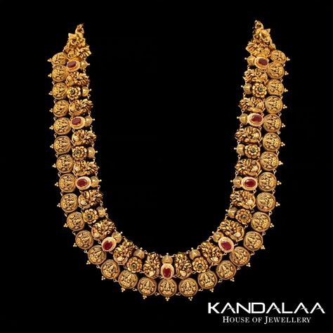 Join us at Kandalaa for our exquisite Bangle and Necklace Mela! Discover a stunning collection of traditional and contemporary jewelry, perfect for adding a touch of elegance to your festive look. Don't miss out on this celebration of craftsmanship and beauty! . . . . . . . . . . .. . . #KandalaaMela #JewelryLovers #FestiveGlam #BangleAndNecklace #kandalaahouseofjewellery #goldmela #jayanagar #bengaluru #bangalorejewellery Kandalaa Jewellery, Kasu Mala, Bride Jewelry, Gold Bride Jewelry, Festive Look, Gold Designs, Gold Jewellery Design Necklaces, Bridal Gold Jewellery Designs, Jewelry Design Necklace