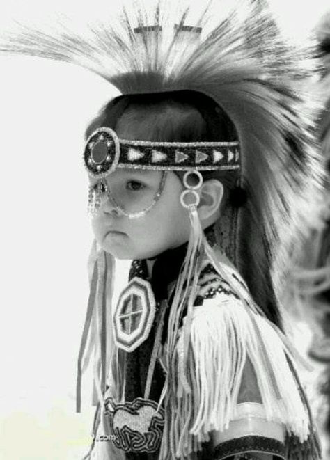 native american children images | Native child Native American Children, American Photo, Indian Headdress, Native American Photos, American Children, Native American Heritage, Native American Tribes, Native American History, Native American Culture