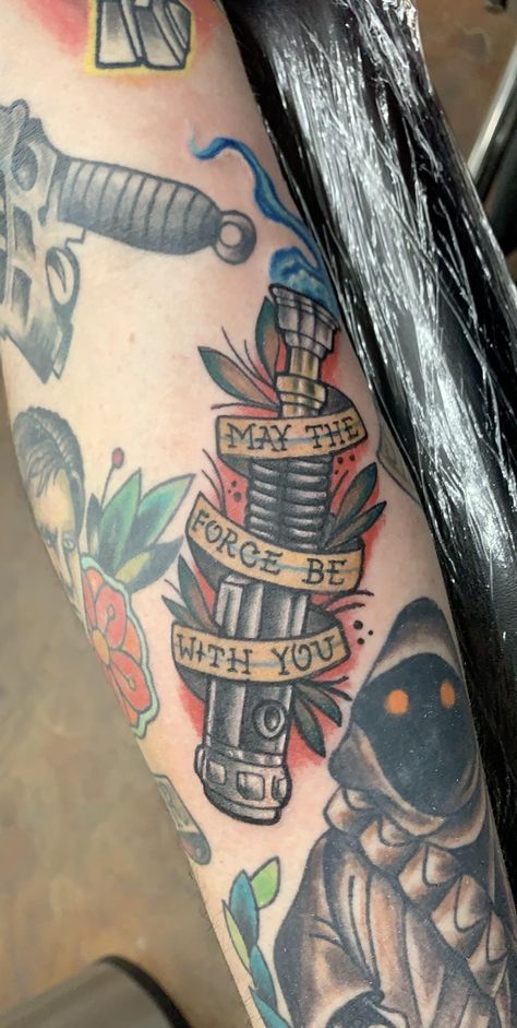 Star Wars Sleeve, Back To The Future Tattoo, Star Wars Tattoo Sleeve, Lightsaber Tattoo, Tattoo Memes, Tatoo Styles, Spartan Tattoo, Star Wars Light, Prison Tattoos