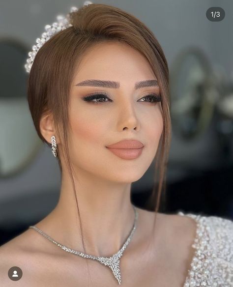 Makeup Aroos, Soch Turmaklari, Purple Makeup Looks, Dramatic Wedding Makeup, Wedding Eye Makeup, Classy Makeup, Bridal Eye Makeup, Beauty Makeup Photography, Event Makeup