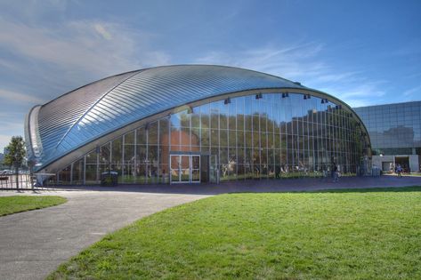 Gallery of AD Classics: Kresge Auditorium / Eero Saarinen and Associates - 18 Arsitektur Masjid, Gateway Arch, Massachusetts Institute Of Technology, Eero Saarinen, Engineering Colleges, Best University, Unique Buildings, Great Father, Top Universities