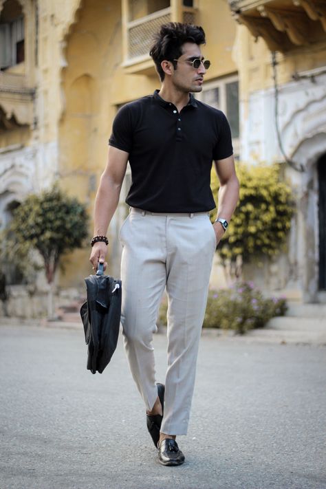 College Outfits Indian Men, Summer College Outfits, College Outfits Indian, Mens College Fashion, College Outfits Summer, Outfits Indian, Indian Men, Classy Suits, Indian Street