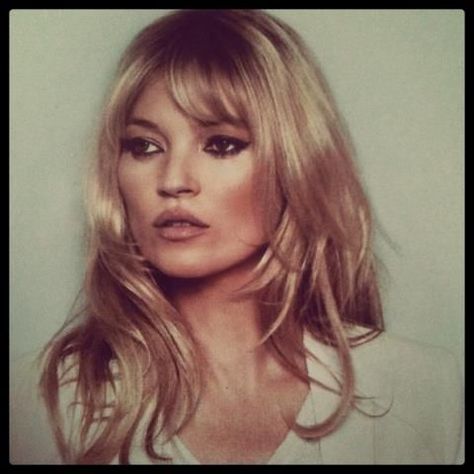 Kate Moss Hair, Smink Inspiration, Fringe Hairstyles, Long Hair With Bangs, Brigitte Bardot, Grunge Hair, Kate Moss, Aesthetic Hair, Vintage Hairstyles