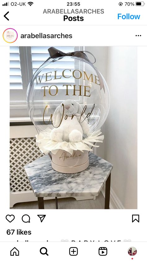 Diy Ballon, Balloon Bouquet Diy, Baby Birth Gifts, Balloon Box, Clear Balloons, Baby Shower Crafts, Balloon Crafts, Baby Shower Gift Basket, Flower Gift Ideas