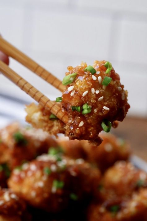 General Tso Cauliflower, General Tso's Cauliflower, Air Fryer Recipe, General Tso, Air Fry Recipes, Cauliflower Bites, Air Fryer Recipes Easy, Air Fryer Recipes Healthy, Cauliflower Recipes