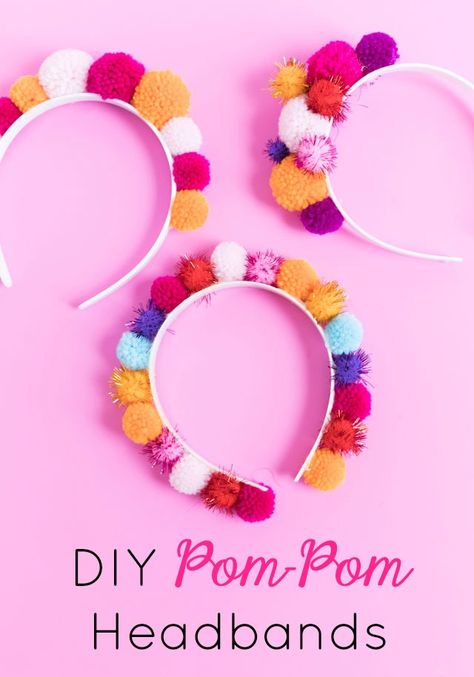 The Easiest DIY Pom-Pom Headbands - Design Improvised Diy Princess Headbands, Pom Pom Jewelry Diy, Pompom Headband Diy, Kids Pom Pom Crafts, Pom Pom Headband Diy, Dance Craft Ideas, Diy Festival Ideas, Diy Headbands For Kids, Headband Crafts For Kids