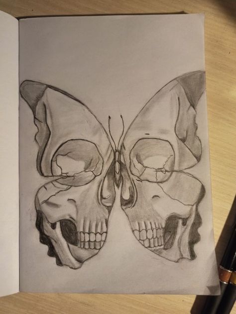 Skull drawing butterfly Surealism Art, Meaningful Drawings, Desen Anime, Butterfly Drawing, Drawing Inspo, Doodle Art Designs, Art Drawings Sketches Creative, Hand Art Drawing, Book Art Drawings