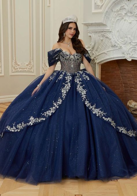 Royal Blue And Silver Quinceanera Dress, Corset Quince Dress, Quince Planner, Navy Quince, Dream Quinceanera, Royal Blue Quince, Quinceanera Themes Dresses, Quinceañera Ideas, Blue Quince