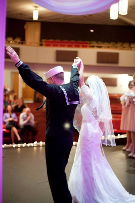 Military wedding dress yes! Navy wife! Navy Military Wedding, Navy Military Weddings, Military Wedding Pictures, Wedding Navy, Navy Uniforms, Pinterest Wedding, Navy Wife, Military Wedding, Dress Blues