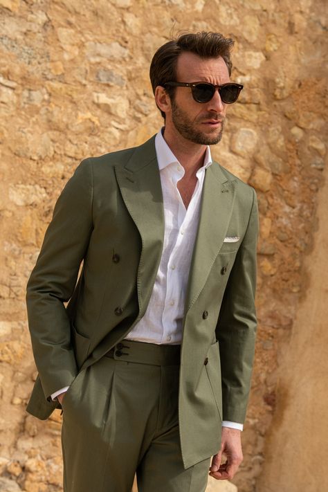 Green Coat Pant For Men, Green Double Breasted Suit, Coat Pant For Men, Green Suit Men, Double Breasted Suit Men, Countryside Garden, Formal Suits Men, Green Wedding Suit, Stil Masculin