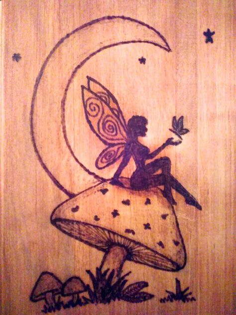 Mushroom And Fairy Painting, Fairycore Painting Ideas Easy, Fairies And Mushrooms Art, Fairy Moon Drawing, Mushroom Drawing Fairy, Mushroom Fairy Art Drawing, Mushroom Fairy Garden Drawing, Sketches Of Fairies, Drawings Mushroom Fairy