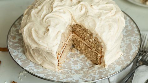 Snickerdoodle Cake with Cinnamon Cream Cheese Icing - TodaysMama - Today's Mama Snickerdoodle Cake Recipe, Cinnamon Sugar Dessert, Cinnamon Sugar Desserts, Snickerdoodle Cake, Cake With Cinnamon, Cream Cheese Frosting Cake, Cinnamon Cream Cheese, Cocoa Recipes, Cinnamon Cake