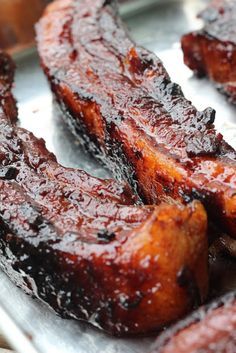 ribs anyone?? Char Siew, Daging Babi, Chinese Bbq Pork, Pork Belly Recipes, Mapo Tofu, Barbecue Ribs, Bbq Pork, Chinese Cooking, Rib Recipes