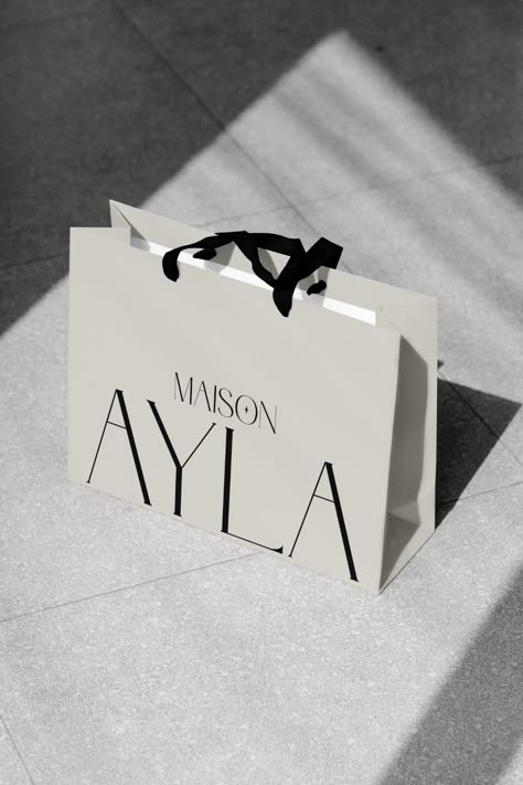 Lingerie Packaging, Luxury Shopping Bag, Luxury Brand Packaging, Retail Shopping Bags, Luxury Paper Bag, Branded Gift Bags, Paper Bag Design, Hang Tags Clothing, Luxury Packaging Design