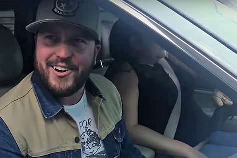 Mitchell Tenpenny's Dream Beer Pong Partner Is One of the Biggest Names in Music Country Music, Beer, Music, Meghan Patrick, Mitchell Tenpenny, Doctor Picture, Beer Pong, Instagram Profile, Entertainment