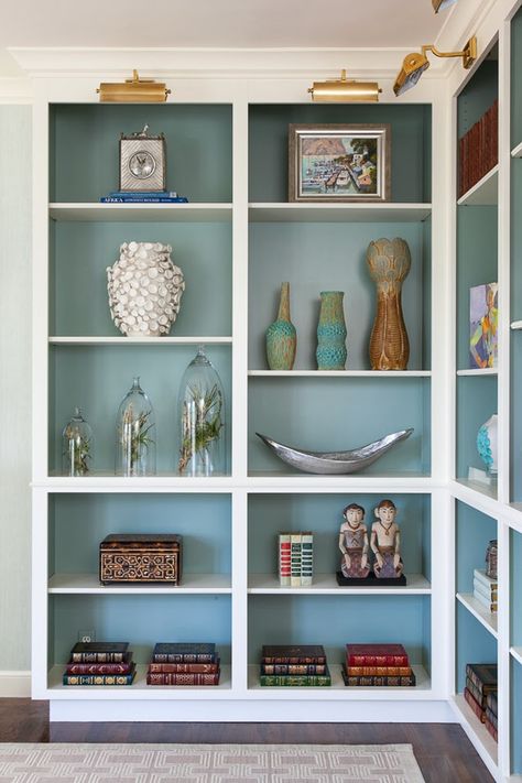 Benjamin Moore Stratton Blue inside cabinets. Painted Back Bookshelves, Painted Bookshelves, Lots Of Books, Creative Bookshelves, Decorating Bookshelves, Bookshelf Organization, Bookcase Styling, Bookcase Decor, House Of Turquoise