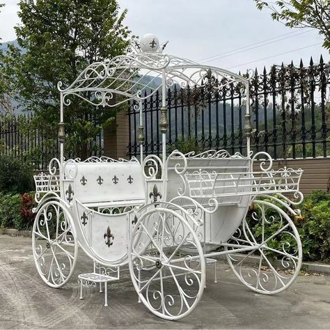 Extravagant Wedding Decor, Outdoor Statues Sculpture, Wedding Carriage, Royal Christmas, Extravagant Wedding, Camping Decor, Backyard Playground, Garden Accents, Outdoor Statues