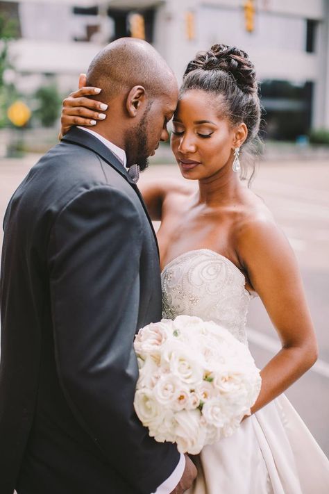 Wedding Portrait Poses, African American Weddings, Jackson Mississippi, Wedding Picture Poses, Bridal Poses, Wedding Photography Styles, Bride Magazine, Black Bride, Breathtaking Wedding