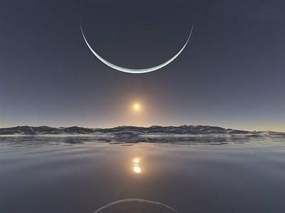 When the Moon is going down while the Sun is coming up... Konst Designs, Forced Perspective, Belle Nature, The North Pole, Beautiful Moon, 판타지 아트, Jolie Photo, Alam Yang Indah, North Pole