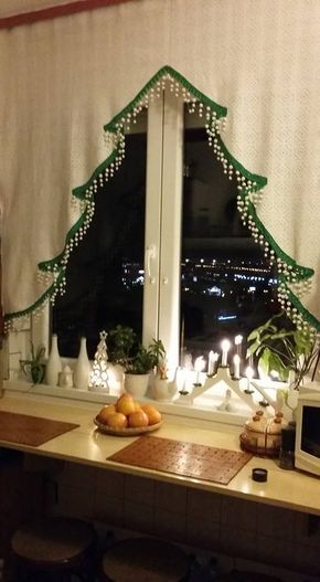 Cortinas Noel Christmas, Christmas Deco, Christmas Inspiration, Yule, Xmas Decorations, Christmas Cheer, The Window, All Things Christmas, Winter Christmas