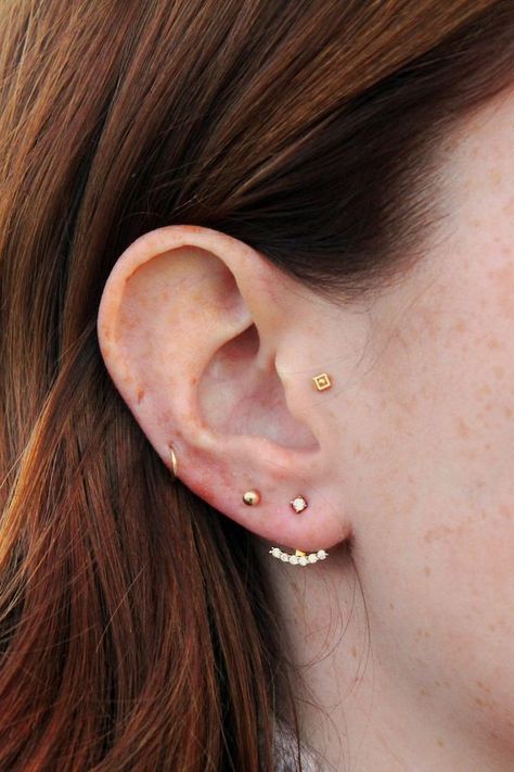 Style tweak: Minimal multiple earrings Earring Looks, Ear Peircings, Multiple Earrings, Black Diamond Earrings, Multiple Ear Piercings, Gold Bar Earrings, Bar Stud Earrings, The Ear, Piercing Tattoo