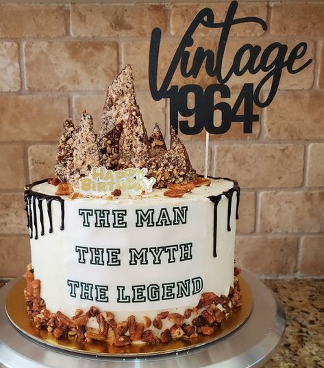 Male 50th Birthday Cake Ideas, Men's 50th Birthday Cake, 40 Bday Cake Men, Male 60th Birthday Cake, Manly Cakes Birthday For Men, Decorated Cakes For Men, 65th Birthday Cakes For Men, Male 40th Birthday Cake, Dirty Thirty Cake For Men