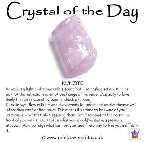 Heart chakra: pure energy and joyful in nature. In palest pink to light violet hues, it is a stone of emotions opening and connecting the heart to the mind stimulating a healing communion between the two. Encourages one to release walls built around the heart for protection and to be receptive to the experience of unconditional and abundant love. Kunzite Crystal Meaning, Crystals Meaning, Crystal Healing Properties, Kunzite Crystal, Crystals Healing Properties, Spiritual Crystals, Crystal Therapy, Crystal Healing Stones, Crystal Magic