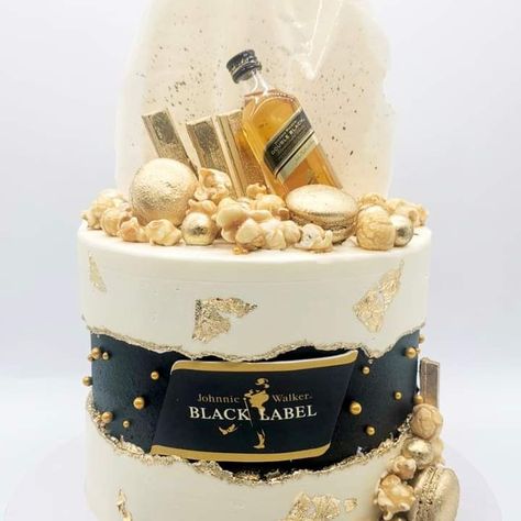 Liquor Cake, Johnny Walker, Bottle Cake, 18th Birthday Cake, Chocolate Cake Decoration, Crazy Cakes, Man Party, Johnnie Walker, Man Birthday