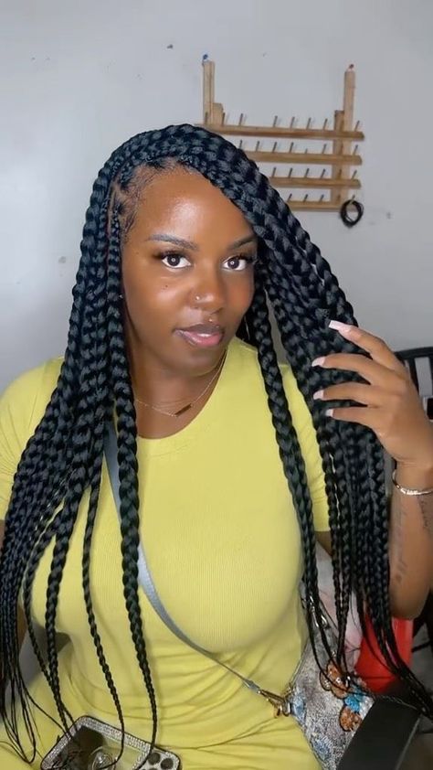 The reason everyone is booking loose braids 💕😻😘So beautiful….. . . . #houstonbraiders #houstonbraids #naturalhair #houstonbraider #hairgoals #hairstylist #houstonbraidsstylist #protectivestyles #houstonhair #braids #houstonboxbraids #houstonboxbraids #fashion #blackgirlmagic #houston #hairdresser #love #blackhaircourt #hairfashion #boxbraids #knotlessbraids #explorepage #hairoftheday #beauty #reels | 📍Houston Braider | amapianoo_rsa · Original audio Loose Braids For Black Women, Knotless Large Box Braids, Braided Into Ponytail, Makeba Braids Styles, Loose Box Braids, Barrel Braids, Normal Braids, Puffy Braids, Big Twist Braids Hairstyles