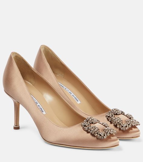 Manolo Heels, Josephine Bonaparte, Manolo Blahnik Pumps, Manolo Blahnik Hangisi, Manolo Blahnik Heels, Mid Heels Pumps, Brown Satin, Manolo Blahnik Shoes, Pink Pumps