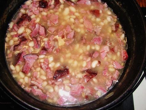 Navy Beans And Ham, Ham Hocks And Beans, Beans And Ham, Navy Bean Soup, Crockpot Ham, Easy Ham, Ham Soup, Ham And Beans, Navy Bean