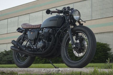 Wabi-Sabi - Honda CB750K Custom Cafe Racer - Can I just have this!!! Cb 450 Cafe Racer, Cb 750 Cafe Racer, Estilo Cafe Racer, Sepeda Retro, Cb750 Cafe Racer, Cb 450, Soichiro Honda, Мотоциклы Harley Davidson, Cafe Racer Moto