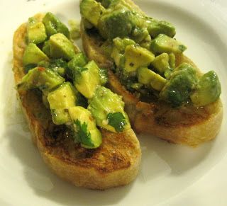 Fellowship of the Vegetable: Avocado Bruschetta Italian Bruschetta Recipe, Colorado Recipes, Avocado Bruschetta, Avocado Chimichurri, Italian Bruschetta, Vegan Sandwich Recipes, Bruschetta Recipe, Appetizer Ideas, Best Italian Recipes