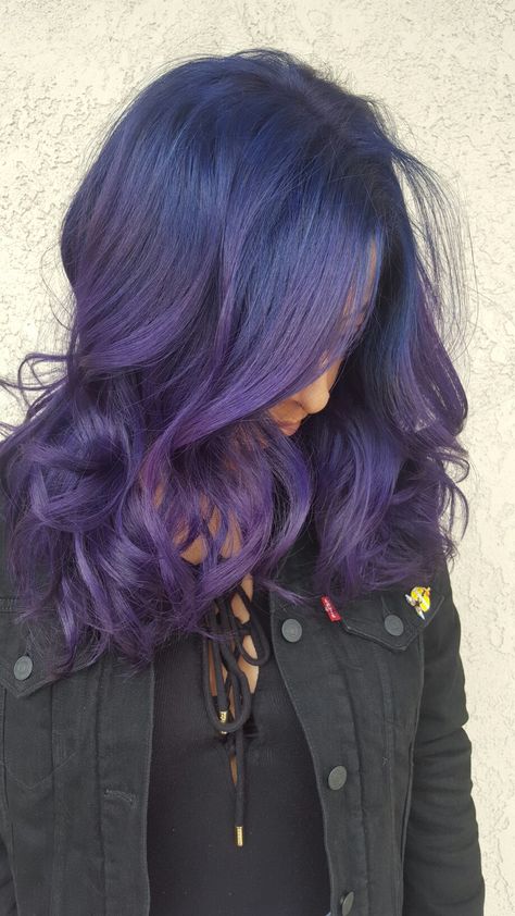 Blue to Purple Ombre Color Melt by Me :) Blue Purple Ombre Hair, Blue And Purple Ombre Hair, Blue And Violet Hair, Long Purple Hair, Blue Black Hair Color, Blue Roots, Gacha Online, Purple Ombre Hair, Dark Purple Hair