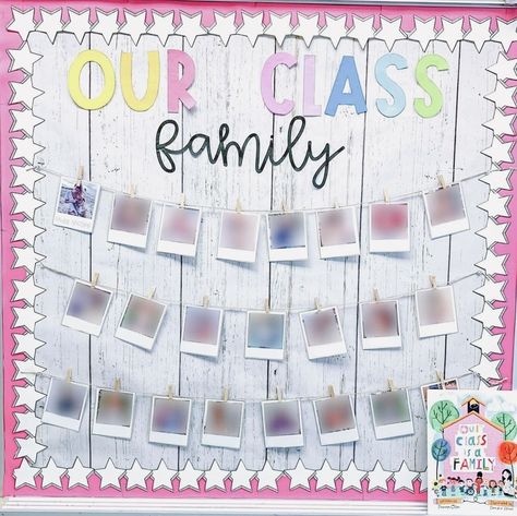 Teacher Family Bulletin Board, Kindergarten Classroom Pictures, Class Family Display, 1st Grade Classroom Decorations, K4 Classroom Setup Ideas, First Grade Bulletin Board Ideas Back To School, I Had The Best Day With You Today Door, The World Needs Who You Were Made To Be Activities, Classwork Display Ideas